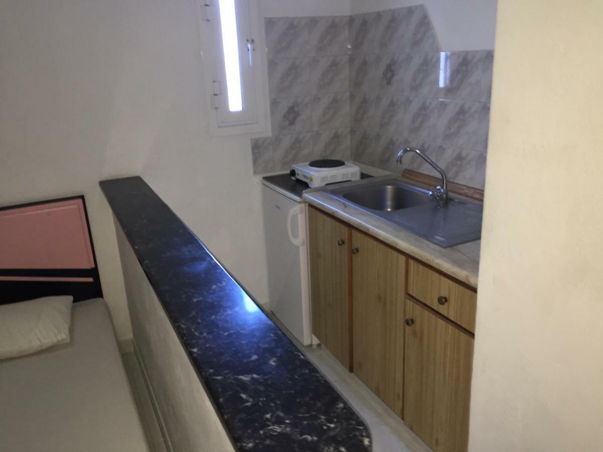 Dimis Studios And Apartments Olympiakí Aktí Eksteriør bilde